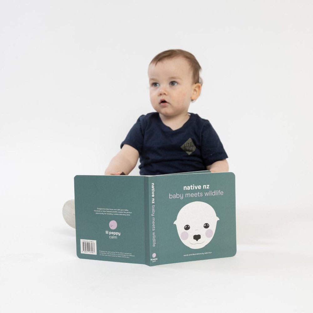 lil peppy Baby & Toddler Baby Book : NZ Native Baby Meets Wildlife
