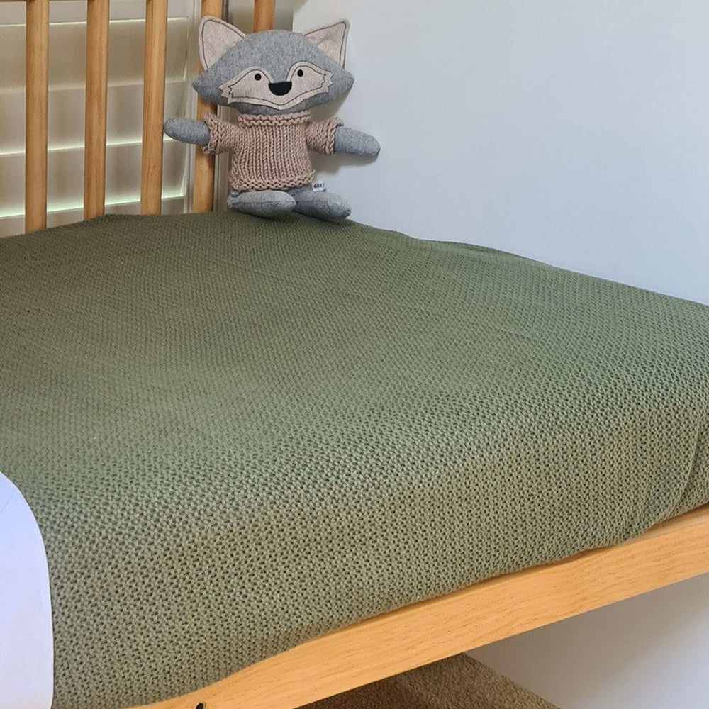 Organic Cotton Cellular Cot Blanket : Olive Ecosprout