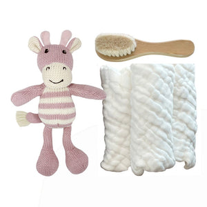 Ecosprout Baby Gift Sets Gift Box : Ellie Giraffe Rattle & Muslin Cloths