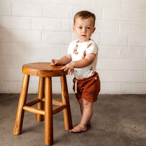 
            
                Load image into Gallery viewer, Snuggle Hunny Kids Clothing Organic Cotton Short Sleeve Bodysuit : Lion
            
        