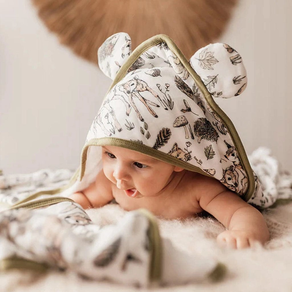 
            
                Load image into Gallery viewer, Luna&amp;#39;s Treasures Baby Towel Bamboo Hooded Bath Towel Set : Forest
            
        