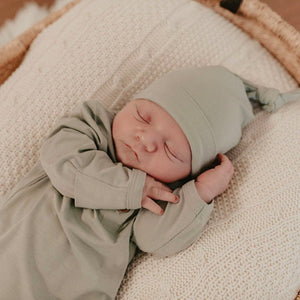 
            
                Load image into Gallery viewer, Bamboo Jersey Knotted Beanie : Soft Sage Baby Accessory Luna&amp;#39;s Treasures 
            
        