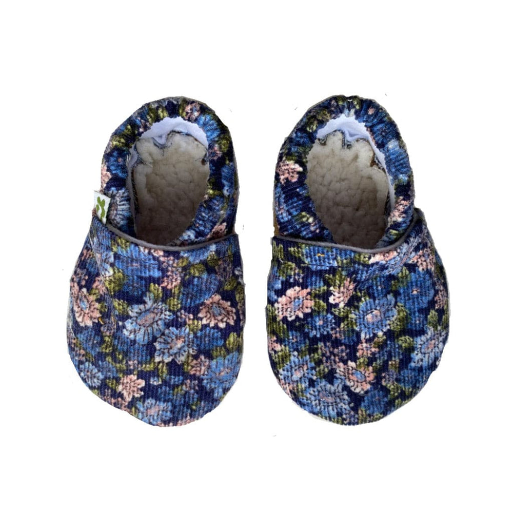 
            
                Load image into Gallery viewer, Pretty Kiwi Baby Accessory Baby Booties : Daisy
            
        