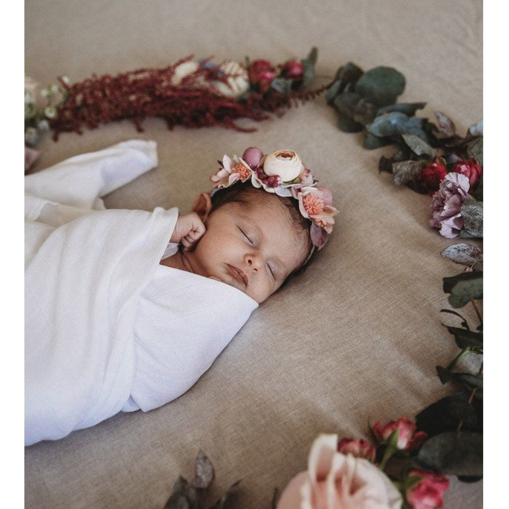 
            
                Load image into Gallery viewer, Muslin Wrap : Milk Wraps Snuggle Hunny Kids 
            
        